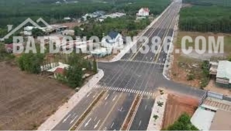300tr sở hữu lô đất thổ cư, sổ sẳn mặt tiền DT 753 , cách chợ Tân Phước chỉ 50m
